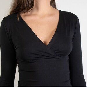 Subdued cropped longsleeve